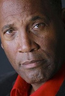 برنده 1 جایزه.