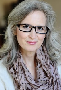 برنده 3 جایزه و نامزد دریافت 1 جایزه دیگر.