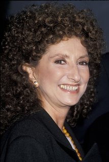 1 مرتبه نامزدی جایزه .اسکار. همچنین 16 جایزه و نامزد دریافت 12 جایزه دیگر.