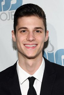 نامزد دریافت 5 جایزه.