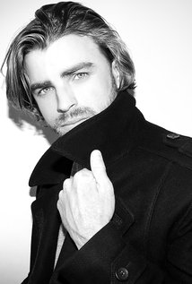 نامزد دریافت 1 جایزه.