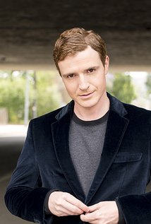 برنده 2 جایزه و نامزد دریافت 5 جایزه دیگر.