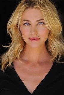 نامزد دریافت 2 جایزه.