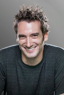 نامزد دریافت 2 جایزه.