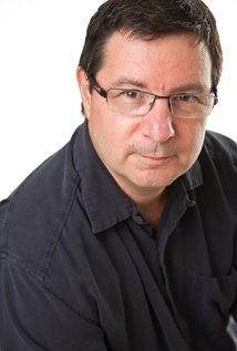 برنده 1 جایزه و نامزد دریافت 1 جایزه دیگر.