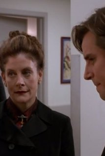 1 مرتبه نامزدی جایزه .ساعات پربیننده. همچنین 3 جایزه و نامزد دریافت 2 جایزه دیگر.