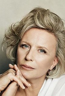 برنده 6 جایزه و نامزد دریافت 7 جایزه دیگر.