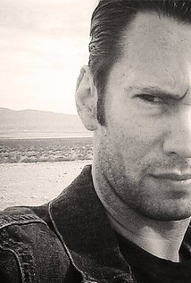 برنده 2 جایزه و نامزد دریافت 27 جایزه دیگر.