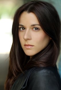 نامزد دریافت 3 جایزه.