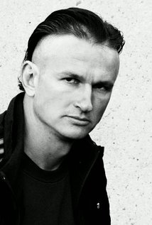 برنده 1 جایزه.