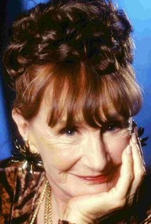 نامزد دریافت 2 جایزه.