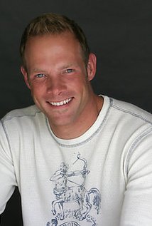 برنده 1 جایزه و نامزد دریافت 1 جایزه دیگر.