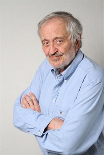 نامزد دریافت 1 جایزه.