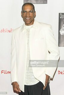 نامزد دریافت 1 جایزه.