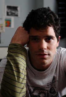 نامزد دریافت 2 جایزه.