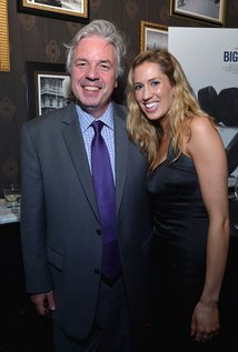 1 مرتبه نامزدی جایزه .ساعات پربیننده. همچنین نامزد دریافت 2 جایزه دیگر.