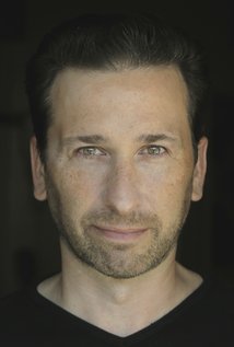 برنده 2 جایزه.