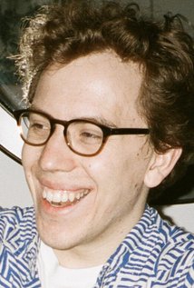 نامزد دریافت 2 جایزه.