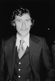 برنده 3 جایزه.