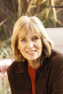 1 مرتبه نامزدی جایزه .گلدن گلاب.