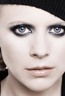 برنده 1 جایزه و نامزد دریافت 1 جایزه دیگر.