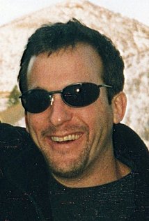 برنده 4 جایزه.