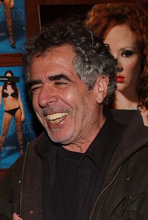 برنده 11 جایزه و نامزد دریافت 10 جایزه دیگر.