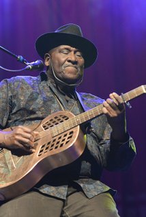 نامزد دریافت 3 جایزه.