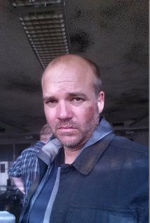 نامزد دریافت 2 جایزه.