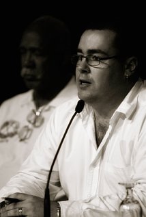 برنده 6 جایزه و نامزد دریافت 2 جایزه دیگر.