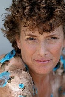 نامزد دریافت 4 جایزه.