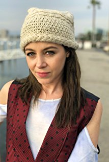 نامزد دریافت 2 جایزه.