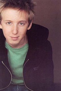 نامزد دریافت 3 جایزه.