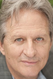 1 مرتبه نامزدی جایزه .ساعات پربیننده.