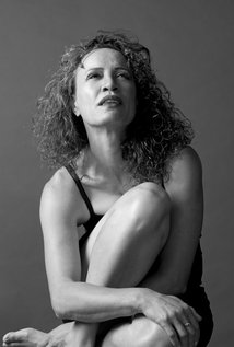 برنده 4 جایزه و نامزد دریافت 7 جایزه دیگر.