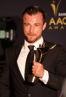 برنده 2 جایزه.