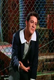 1 مرتبه نامزدی جایزه .گلدن گلاب.