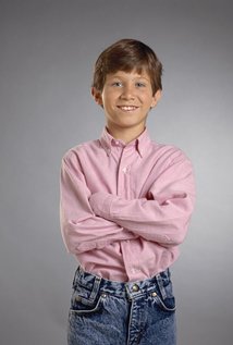 نامزد دریافت 3 جایزه.