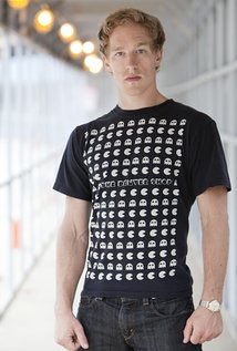 نامزد دریافت 3 جایزه.