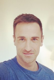 برنده 12 جایزه و نامزد دریافت 8 جایزه دیگر.