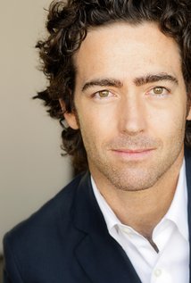 برنده 13 جایزه و نامزد دریافت 4 جایزه دیگر.