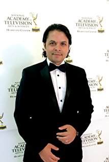 برنده 46 جایزه و نامزد دریافت 15 جایزه دیگر.