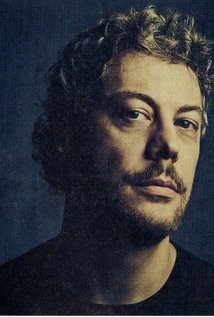 برنده 2 جایزه و نامزد دریافت 1 جایزه دیگر.