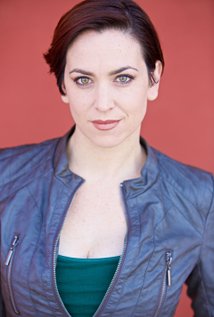 برنده 4 جایزه.