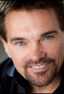 برنده 1 جایزه و نامزد دریافت 1 جایزه دیگر.