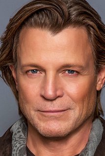 برنده 5 جایزه و نامزد دریافت 1 جایزه دیگر.