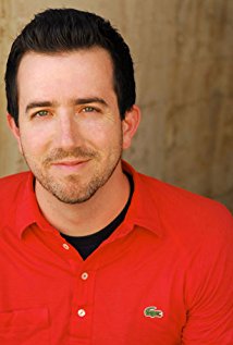 برنده 6 جایزه.