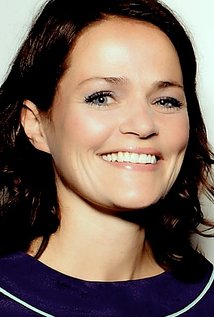 برنده 1 جایزه ساعات پربیننده. همچنین 2 جایزه و نامزد دریافت 3 جایزه دیگر.